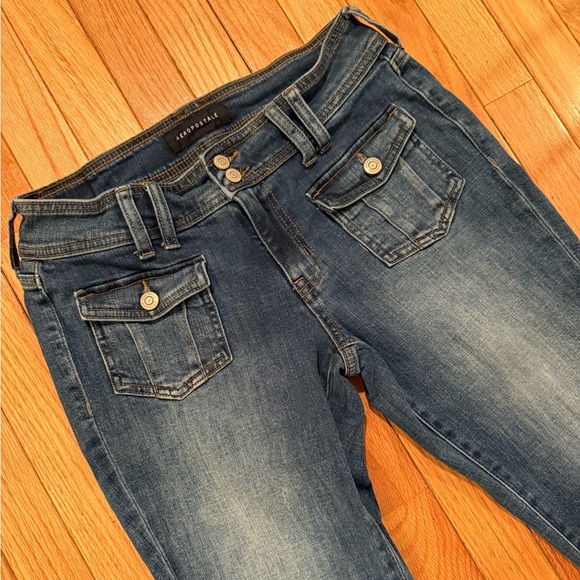 Aeropostale Denim - VTG Classic Blue Low Rise Y2K Flared Women's Jeans Size 6